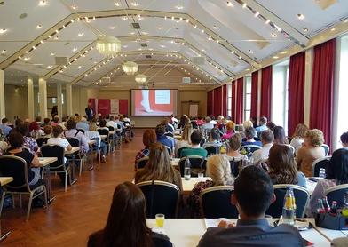 Mit über 100 Teilnehmern war die Veranstaltung bis auf den letzten Platz gefüllt.