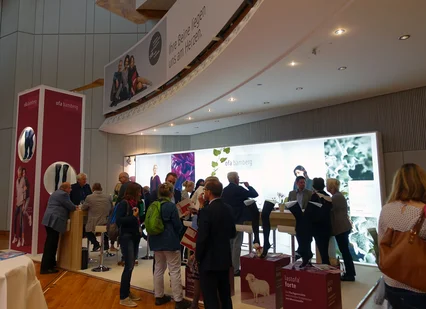Viel zu sehen am Stand von Ofa Bamberg bei der 59. Jahrestagung der Deutschen Gesellschaft für Phlebologie.