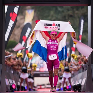 Yvonne van Vlerken gewinnt IM Barcelona 2017.