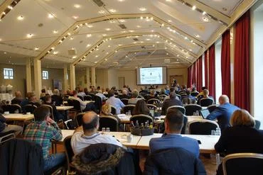 Auch in diesem Jahr zeigte sich das Bamberger Seminar für Orthopädie und Unfallchirurgie wieder gut besucht