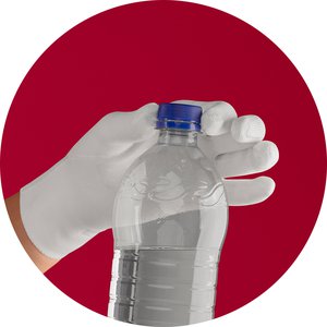 Die Anti-Rutsch-Beschichtung wird bei Handschuhen an der Handinnenfläche sowie an Daumen, Zeige-, Mittel- und Ringfinger angebracht und sorgt für sicheren Griff. Die Anti-Rutsch-Beschichtung wird bei Handschuhen an der Handinnenfläche sowie an Daumen, Zeige-, Mittel- und Ringfinger angebracht und sorgt für sicheren Griff.