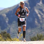 Yvonne van Vlerken auf der Laufstrecke der Challenge Wanaka/NZ. Foto: Getty Images