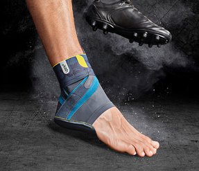 Die neue Push Sports Knöchelbandage Kicx richtet sich speziell an Fußballer.