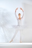 Mit Bewegung und Sport können Betroffene den Lymphfluss unterstützen.