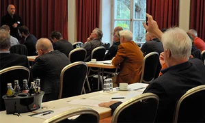 Reges Interesse herrschte beim Bamberger Seminar für Orthopädie und Unfallchirurgie.